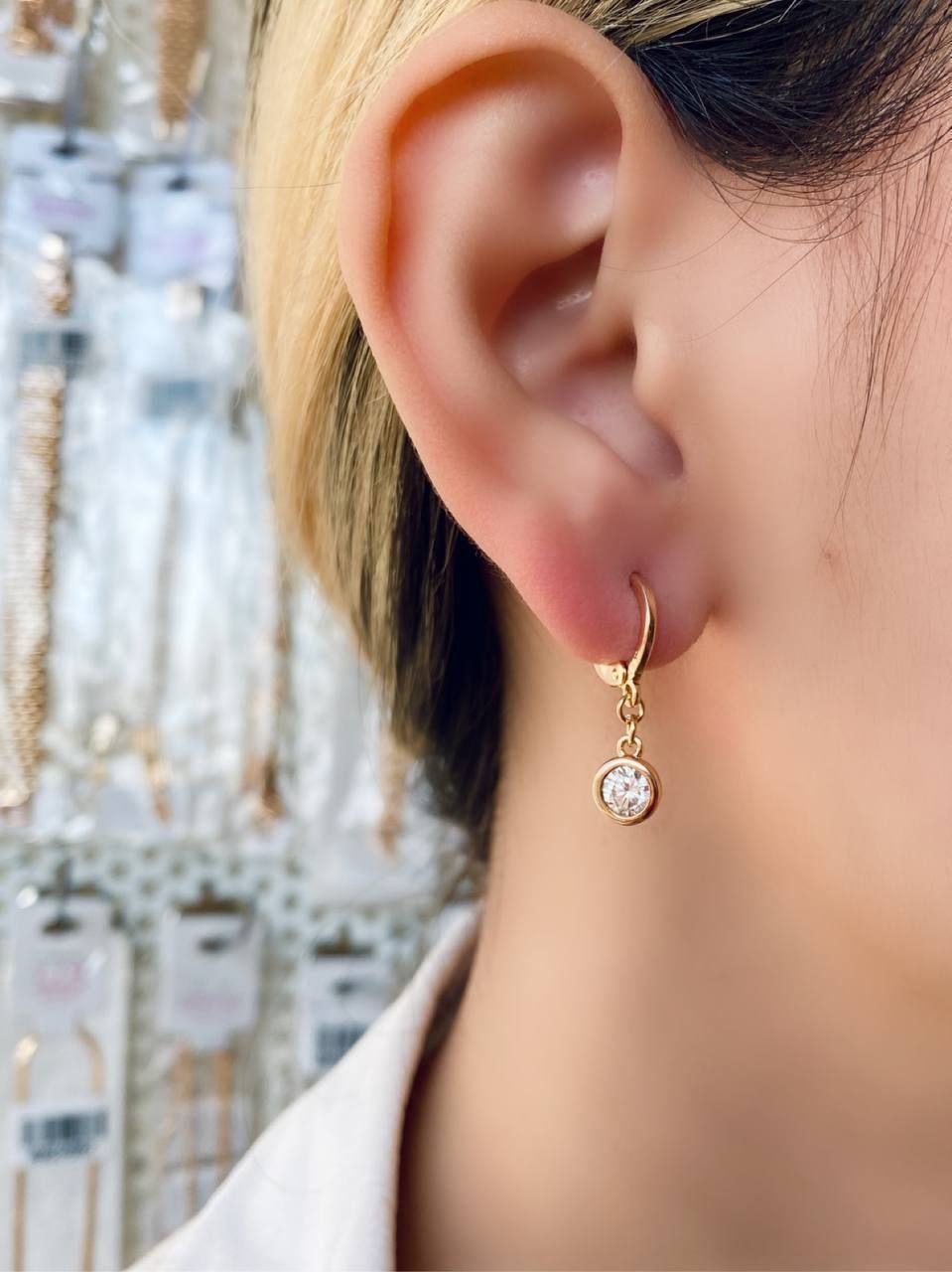 گوشواره حلقه ای، با نگین سفید، برند ژوپینگ کد ۰۱